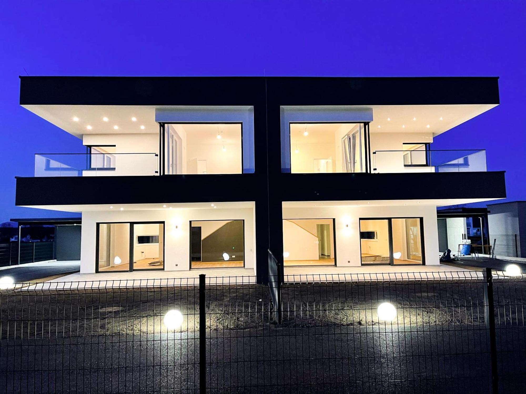 Luxus-Villa In Idyllischer Lage Muttendorf Exterior foto